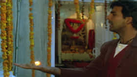 हातात जळता दिवा घेऊन अक्षय कुमारने केलेलं शूटिंग, गाणं ठरलेलं प्रचंड सुपरहिट, आजही वेळ काढून लोक ऐकतात