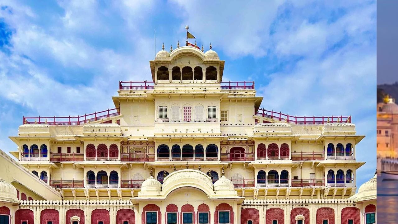 जयपूर (राजस्थान) तुम्हाला ऐतिहासिक ठिकाणे आवडत असतील, तर तुम्ही जयपूरला भेट देऊ शकता. जयपूरमध्ये तुम्हाला हवा महल, आमेर किल्ला, सिटी पॅलेस सारख्या ठिकाणांवर जाता येईल. या व्यतिरिक्त विविध बाजारातही जाऊ शकता. राजस्थानी जेवण, पदार्थांचा आस्वाद घेऊ शकता.