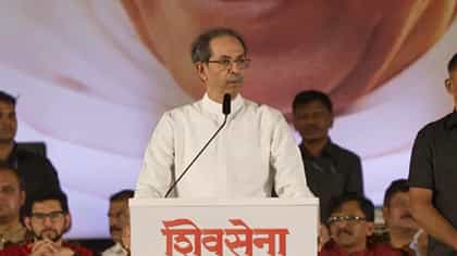 तो अभिजीत दीपके...उद्धव ठाकरेंचं दसरा मेळाव्यात CJP वर मोठं विधान.