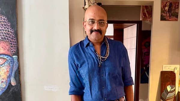 मराठी मनोरंजनविश्वातील लोकप्रिय अभिनेते वैभव मांगले यांनी डाएट आणि फिटनेसच्या नावाखाली सुरू असलेल्या मार्केटिंगवर परखड मत मांडलं आहे. वजन कमी करण्याच्या स्वतःच्या अनुभवातून त्यांनी पारंपरिक आहार, योग्य प्रमाण आणि खाण्याच्या सवयींचं महत्त्व अधोरेखित केलं आहे.