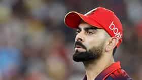VIRAT KOHLI एका जाहिरातीसाठी किती पैसे घेतो ? सोशल मीडिया पोस्टमधून किती होते कमाई ?